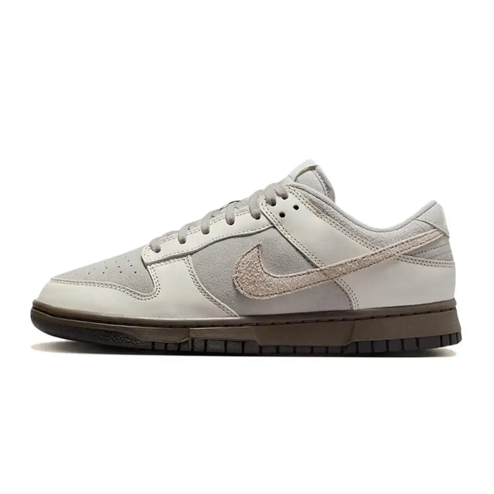 Nike Dunk Low - Versatile Thin Sole Slip-Resistant & Durable Low-Top Skate Shoes Unisex Style White/Black/Orange IB2260-500
